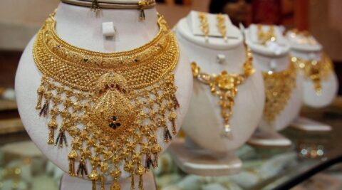 "Factors to consider when investing in gold necklaces.