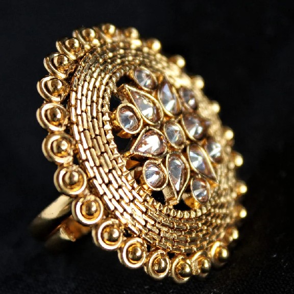 Best gold cocktail ring in uk
