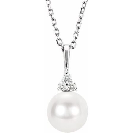 14k White Cultured White Freshwater Pearl & .05 Ctw Natural Diamond 18' Necklace