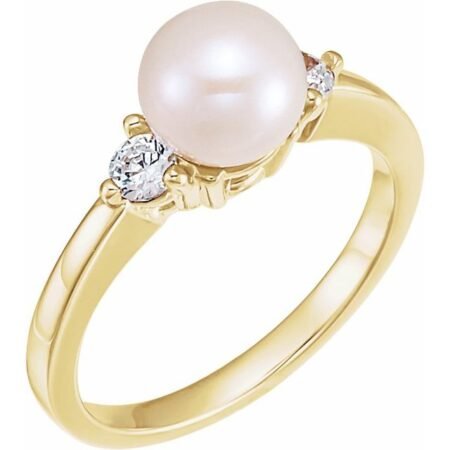 14k Yellow Cultured White Akoya Pearl & 1/6 Ctw Natural Diamond Ring
