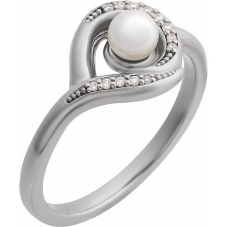 14k White Cultured Akoya Pearl & .05 Ctw Natural Diamond Ring