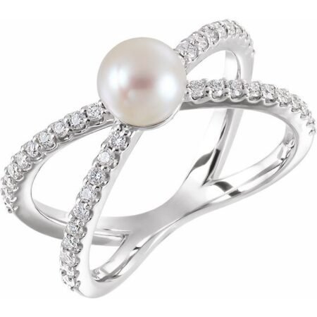 14k White Cultured White Freshwater Pearl & 3/8 Ctw Natural Diamond Ring