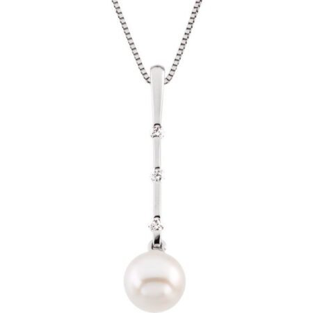 14k White Cultured White Freshwater Pearl & 1/10 Ctw Natural Diamond 18' Necklace